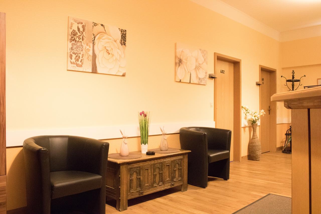 Stadthotel Russelsheim Екстериор снимка